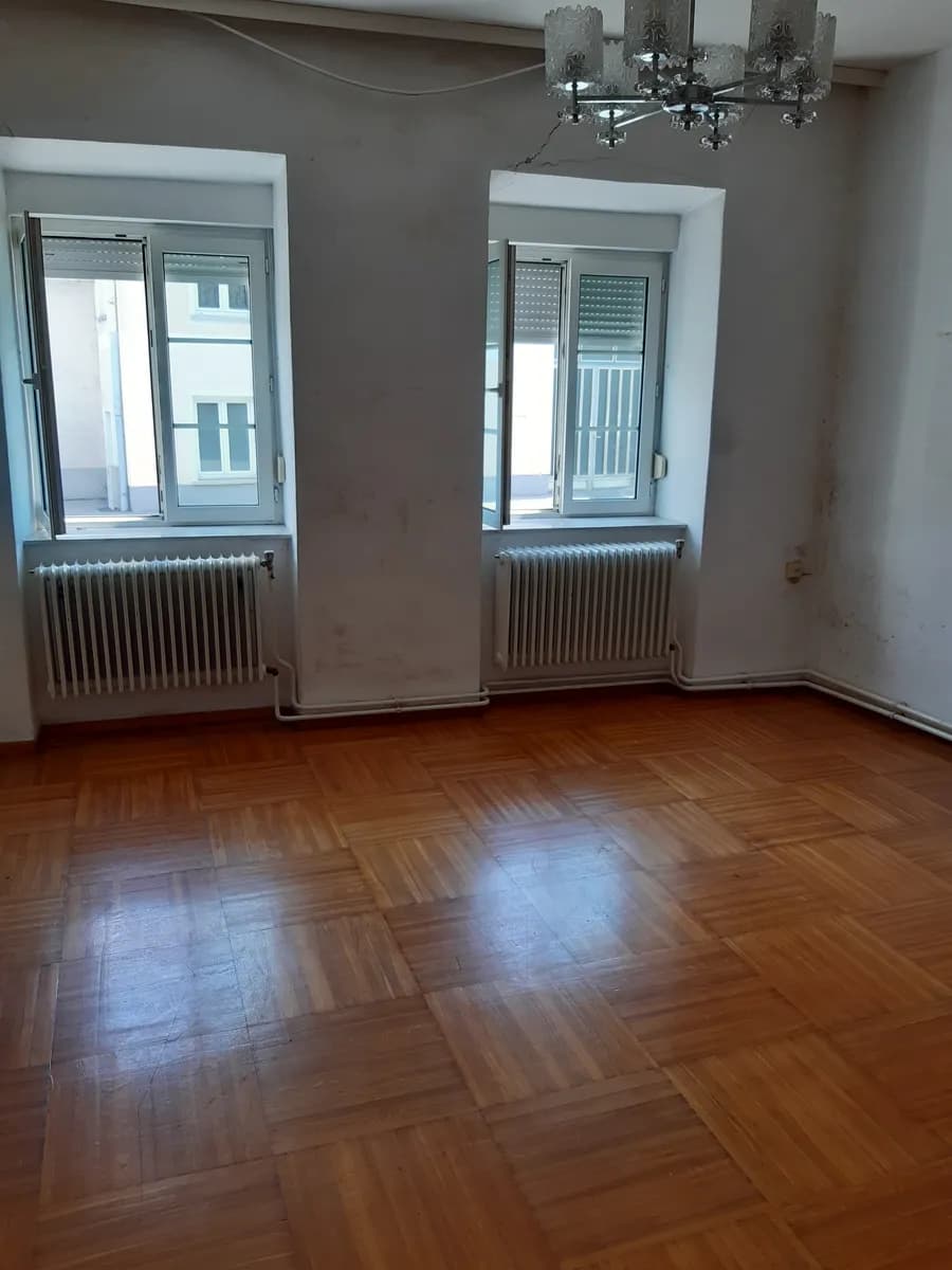 6-Zimmer-Gewerbeimmobilie kaufen in Bruck an der Leitha – 250 m², € 290.000 – Bild 15 von 23
