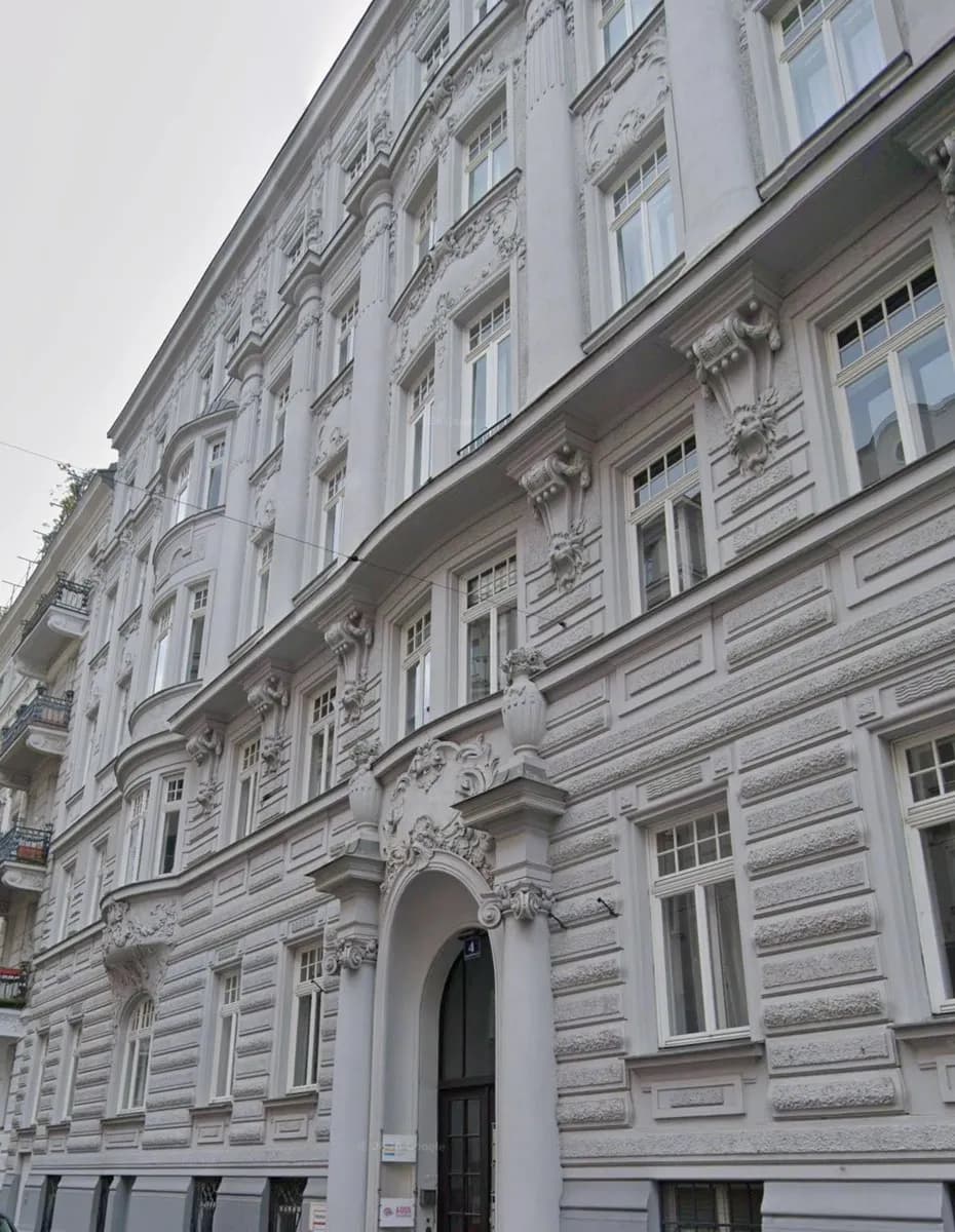5-Zimmer-Wohnung mieten in Wien – 210 m², € 5.199