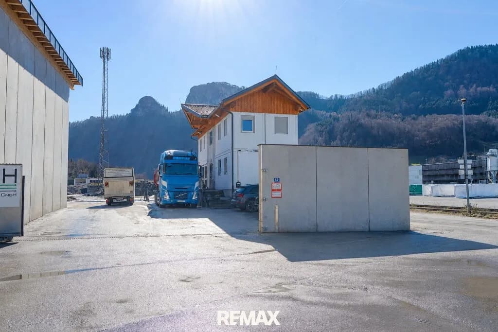 Immobilie kaufen in Hallein – 12 239 m², € 1.670.000