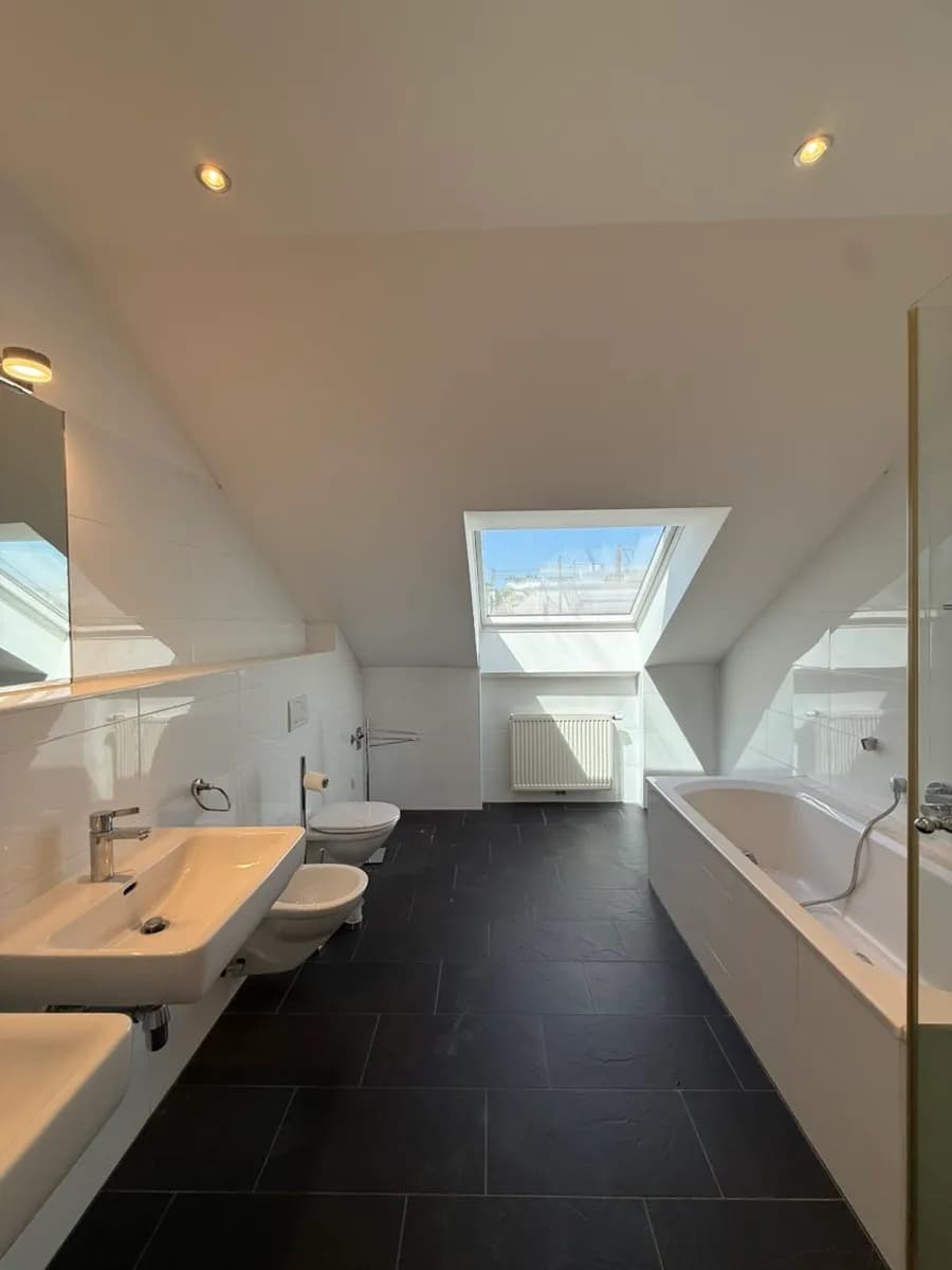 4-Zimmer-Wohnung mieten in Wien – 201 m², € 5.125 – Bild 12 von 15