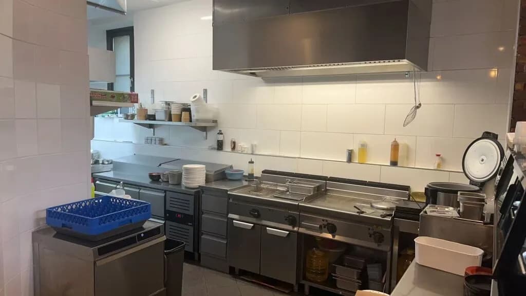 Gewerbeimmobilie mieten in Wien – 91 m², € 1.034 – Bild 2 von 4
