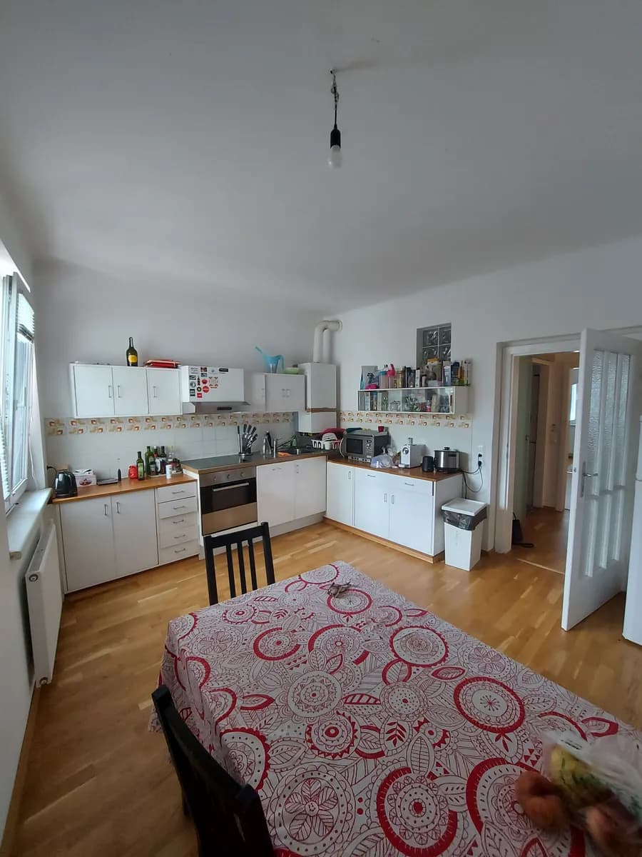 4-Zimmer-Wohnung mieten in Wien – 86 m², € 1.390
