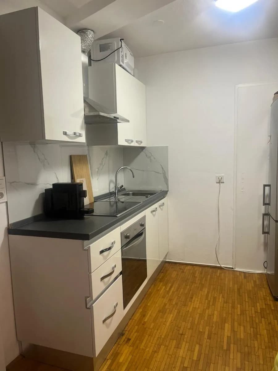 Wohnung mieten in Salzburg Stadt – 34 m², € 750 – Bild 4 von 6