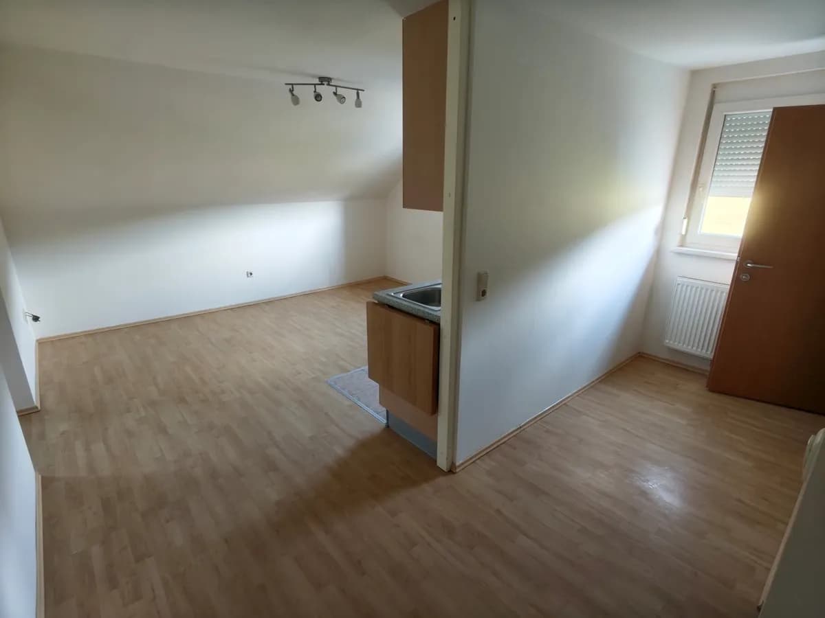 2-Zimmer-Wohnung mieten in Jennersdorf – 40 m², € 500 – Bild 4 von 8