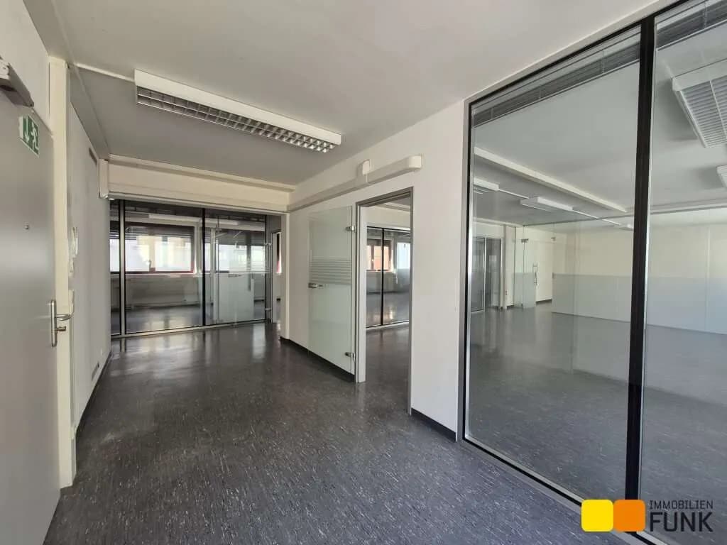 5-Zimmer-Gewerbeimmobilie mieten in Wien – 220 m², € 2.850 – Bild 3 von 14