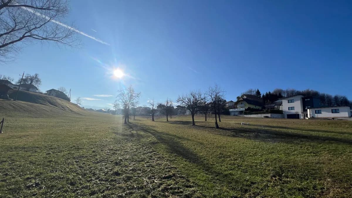 Grundstück kaufen in Gmunden – 670 m², € 196.310 – Bild 2 von 9