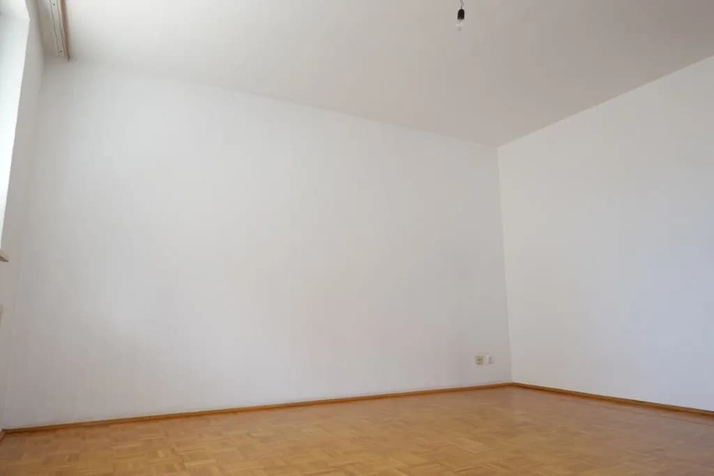 2-Zimmer-Wohnung mieten in Linz – 44 m², € 727 – Bild 8 von 23