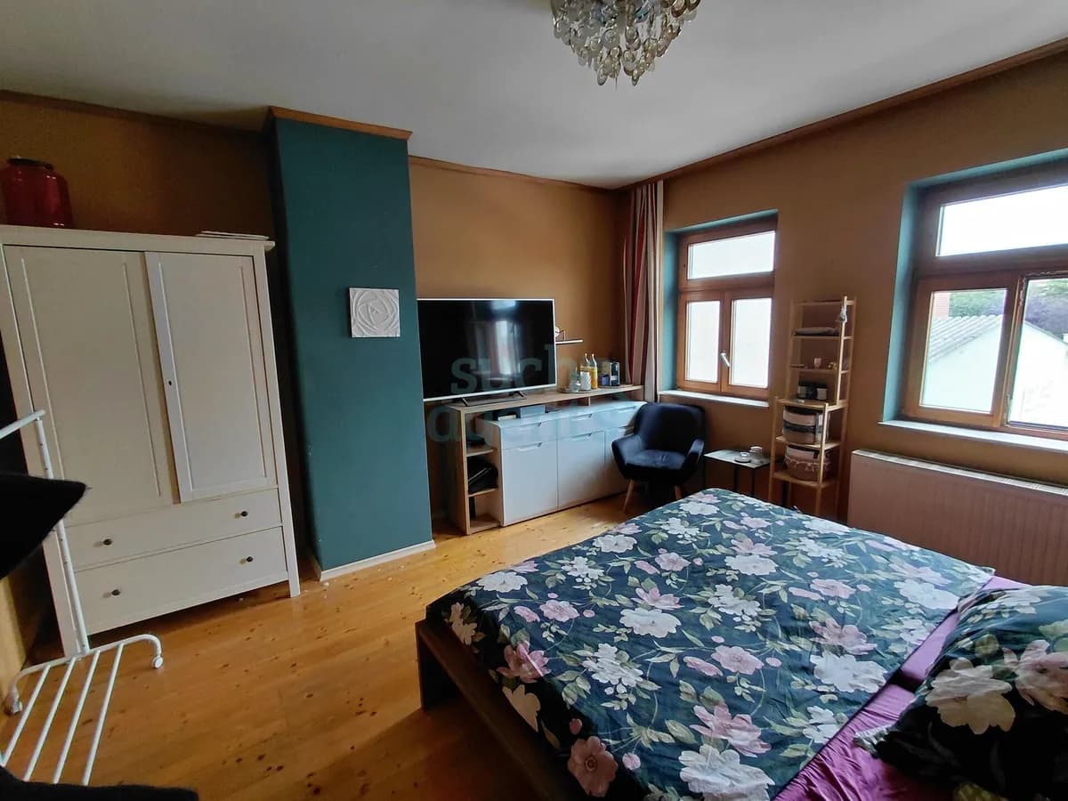 6-Zimmer-Immobilie kaufen in Baden – 150 m², € 399.900 – Bild 3 von 6