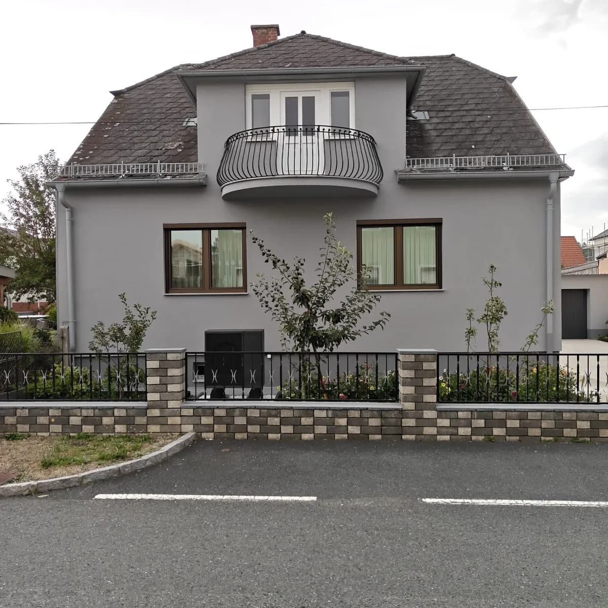 3-Zimmer-Haus mieten in Oberwart – 105 m², € 1.200 – Bild 1 von 28