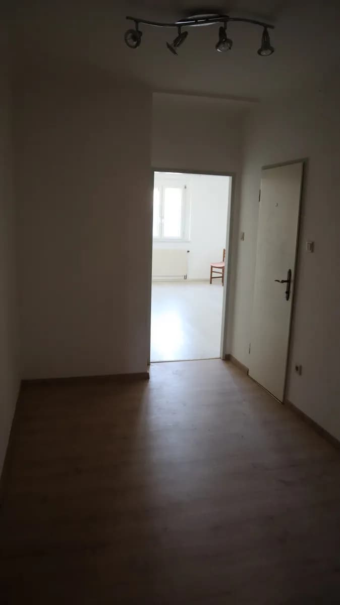2-Zimmer-Wohnung mieten in Bruck an der Leitha – 67 m², € 799 – Bild 13 von 14