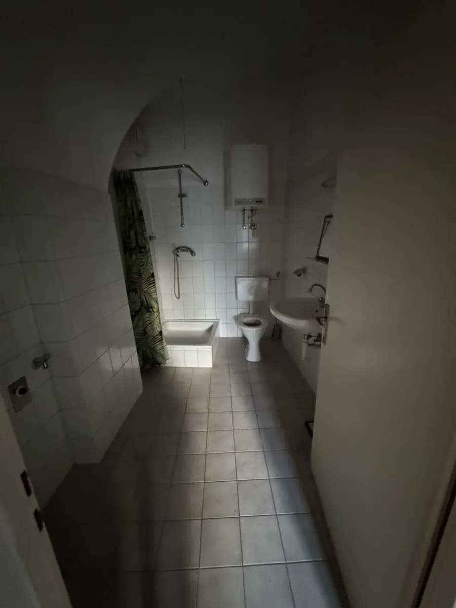 1-Zimmer-Wohnung mieten in Bruck-Mürzzuschlag – 21 m², € 260 – Bild 2 von 9