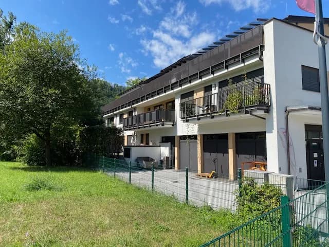 2-Zimmer-Wohnung mieten in Hallein – 61 m², € 1.315