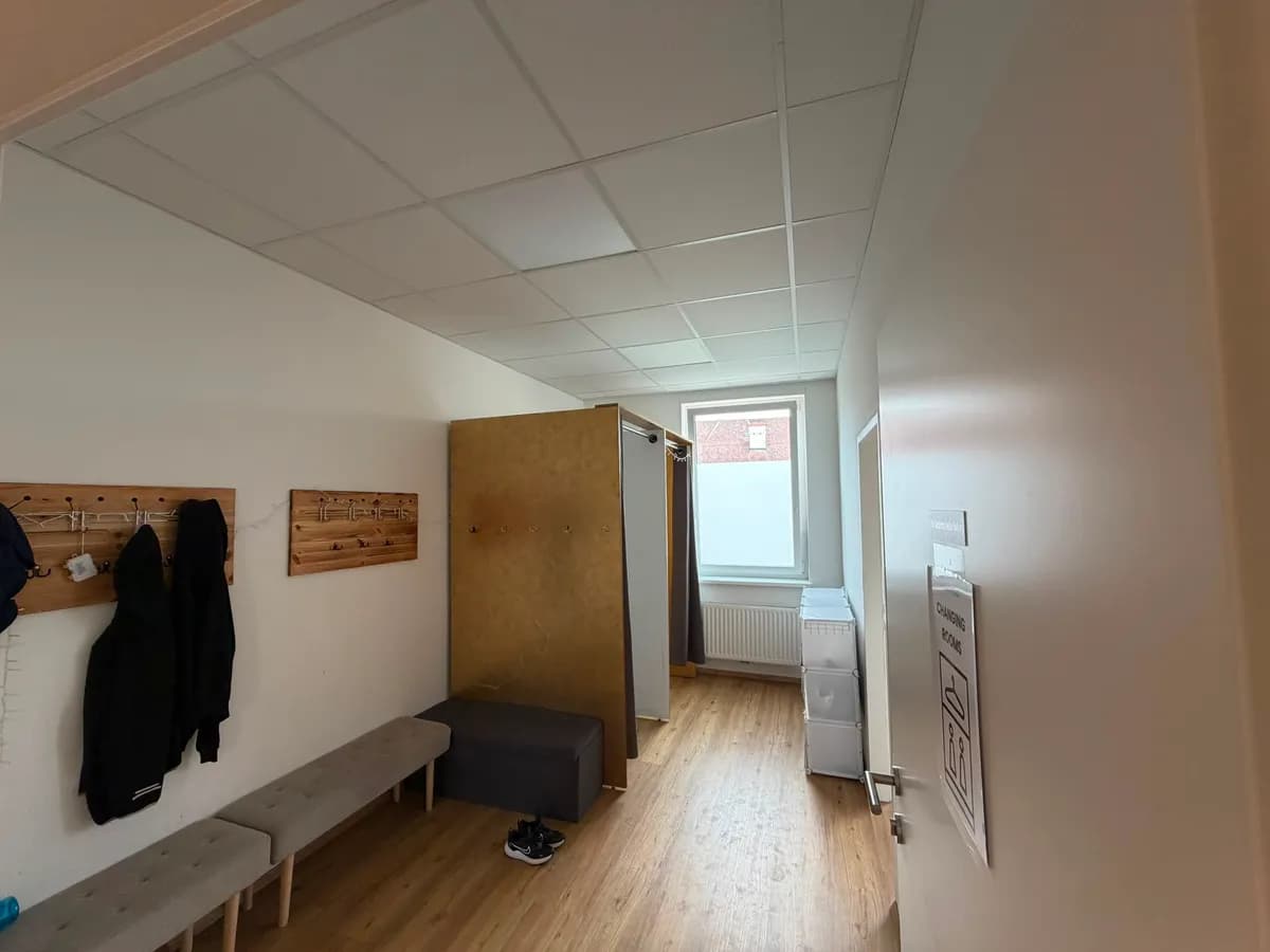 4-Zimmer-Gewerbeimmobilie mieten in Linz – 73 m², € 660 – Bild 2 von 5