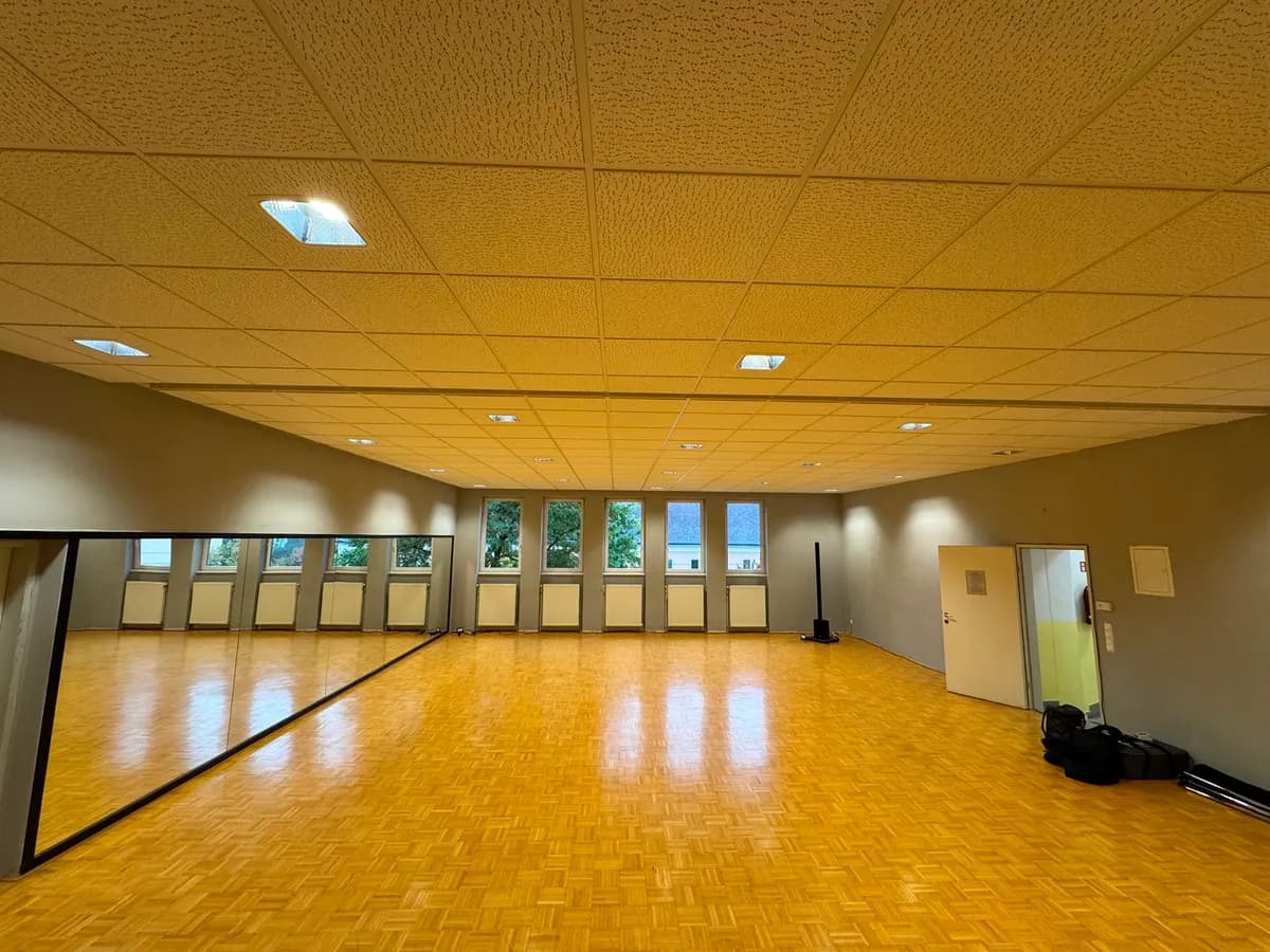 Immobilie mieten in Linz – 116 m², € 1.050 – Bild 2 von 4