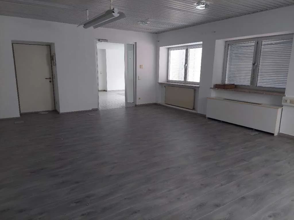 Gewerbeimmobilie mieten in Eferding – 150 m², € 1.500 – Bild 4 von 16