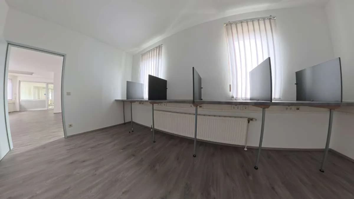 Gewerbeimmobilie mieten in Eferding – 150 m², € 1.500 – Bild 13 von 16