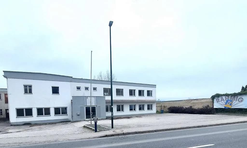 Gewerbeimmobilie mieten in Eferding – 150 m², € 1.500 – Bild 15 von 16
