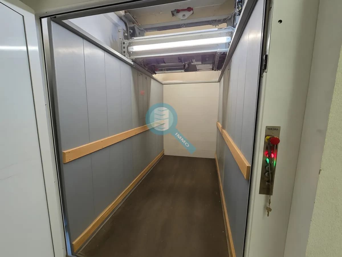 3-Zimmer-Gewerbeimmobilie mieten in Linz Land – 330 m², € 1.499 – Bild 2 von 6