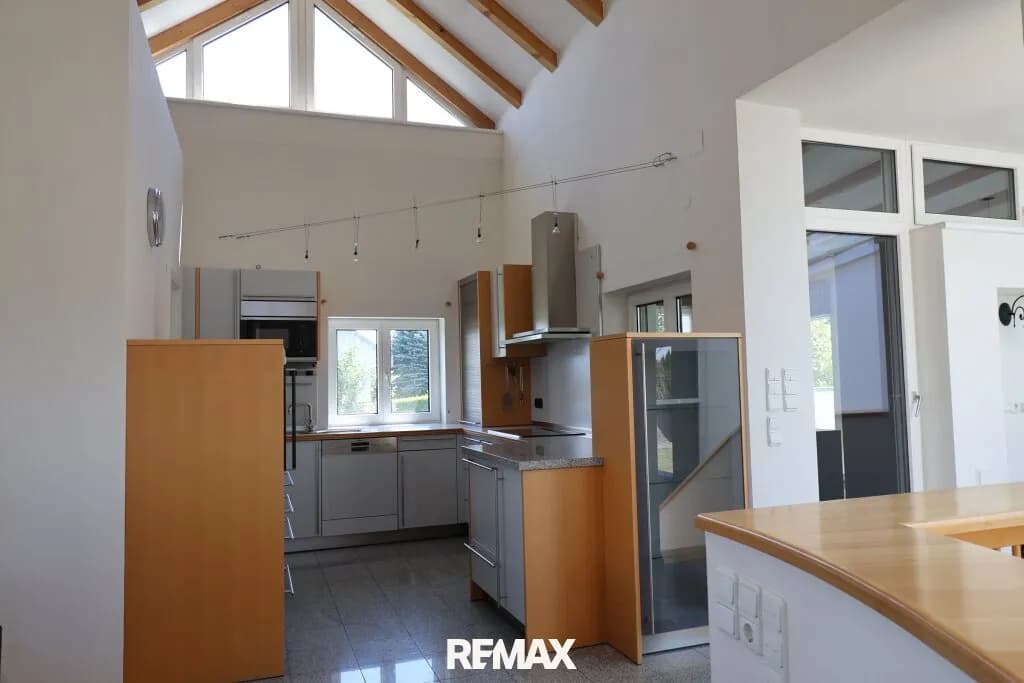7-Zimmer-Haus kaufen in Perg – 256 m², € 685.000 – Bild 8 von 46