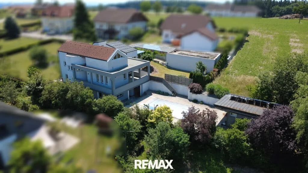 7-Zimmer-Haus kaufen in Perg – 256 m², € 685.000 – Bild 42 von 46