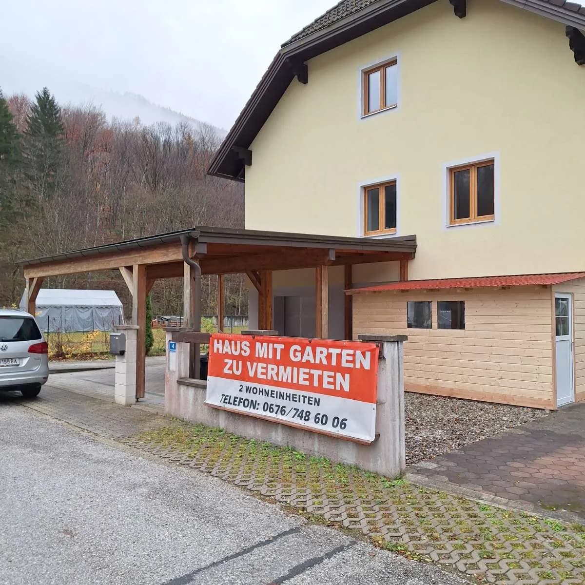 6-Zimmer-Haus mieten in Lilienfeld – 190 m², € 1.828 – Bild 1 von 14