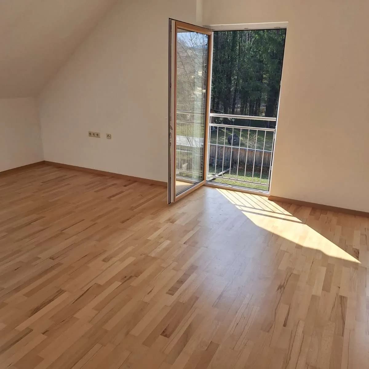 6-Zimmer-Haus mieten in Lilienfeld – 190 m², € 1.828 – Bild 3 von 14