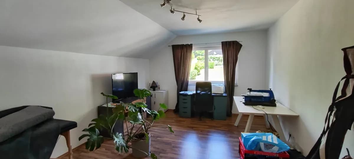 4-Zimmer-Wohnung mieten in Vöcklabruck – 125 m², € 1.250 – Bild 25 von 34