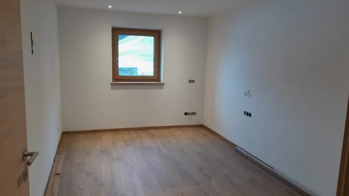 4-Zimmer-Wohnung mieten in Kitzbühel – 105 m², € 1.700 – Bild 6 von 8