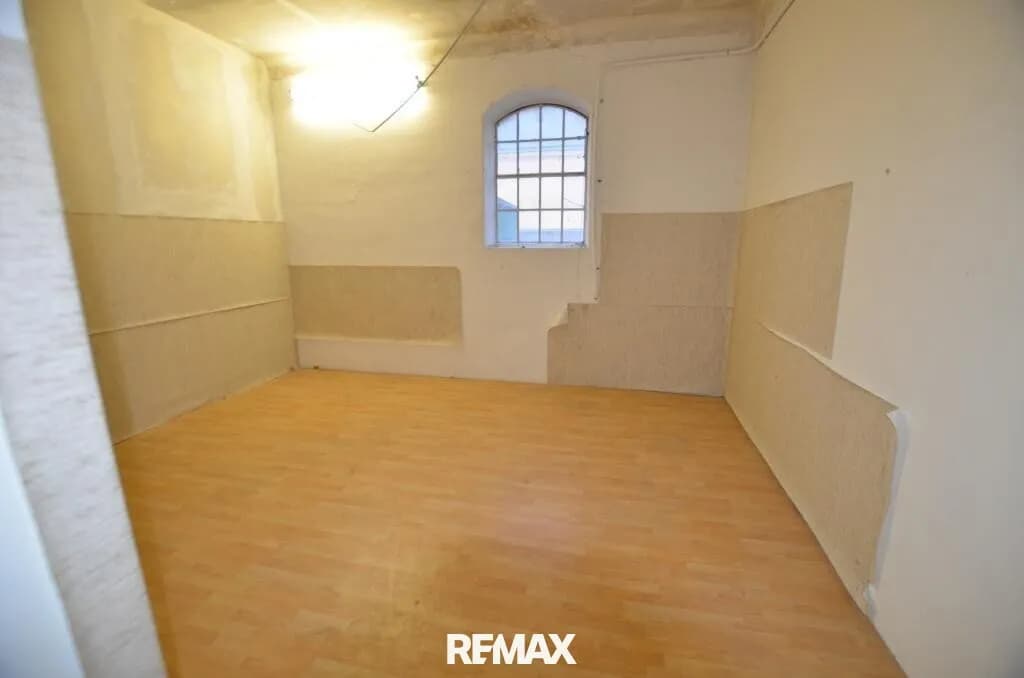 Immobilie mieten in Baden – 131 m², € 430 – Bild 3 von 6