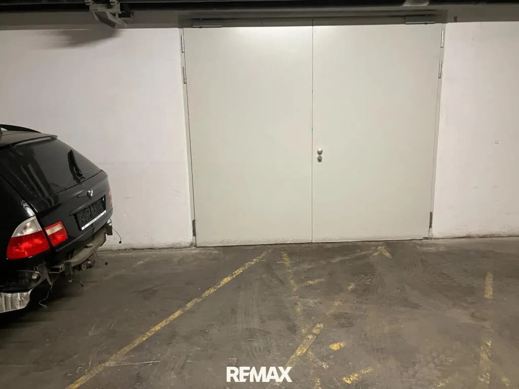 Gewerbeimmobilie mieten in Baden – 150 m², € 6 – Bild 3 von 4