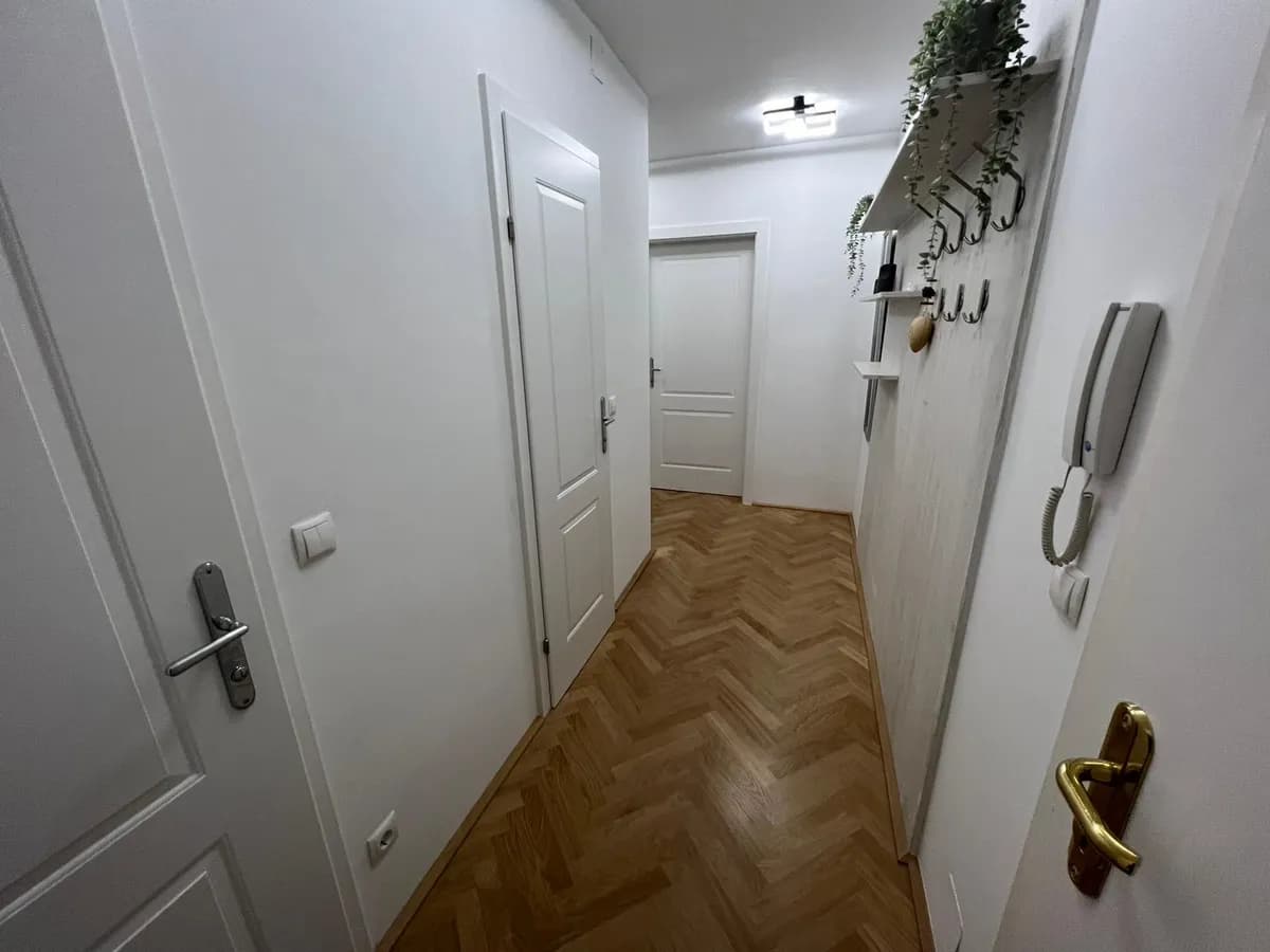 2-Zimmer-Wohnung mieten in Wien – 60 m², € 1.650 – Bild 2 von 12