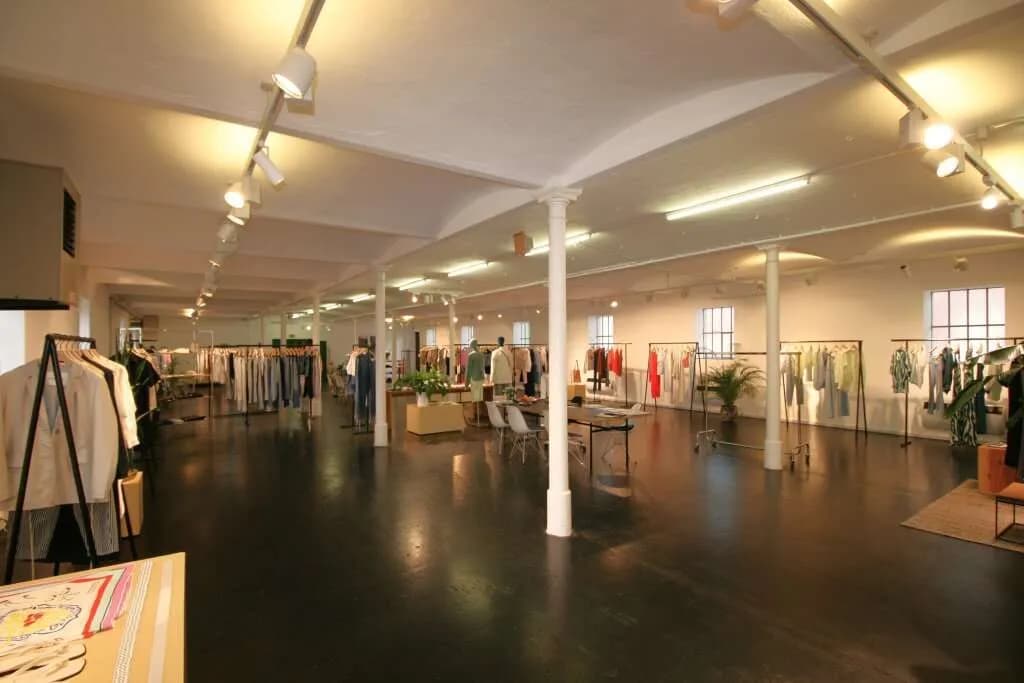 Gewerbeimmobilie mieten in Salzburg Stadt – 485 m², € 7.130 – Bild 2 von 5