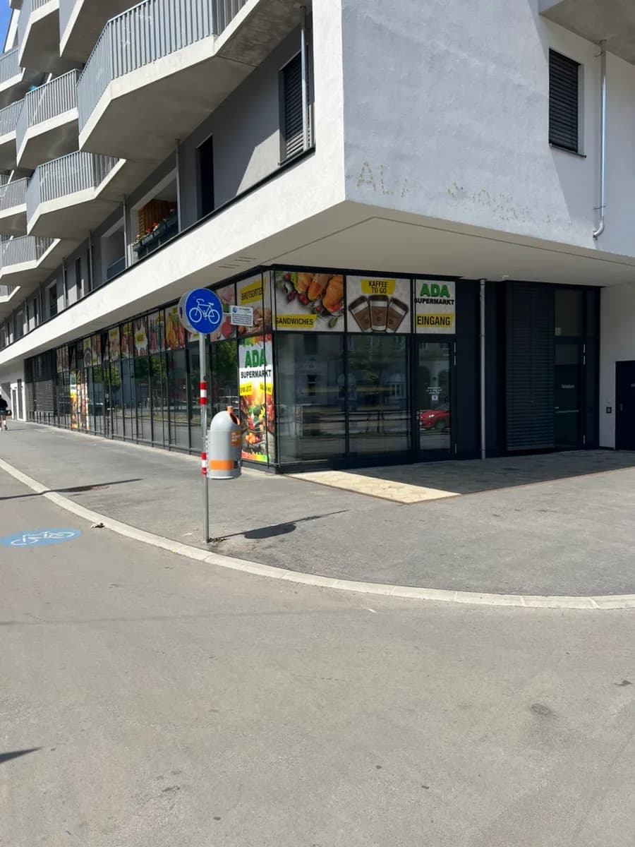 Gewerbeimmobilie mieten in Wien – 123 m², € 1.388