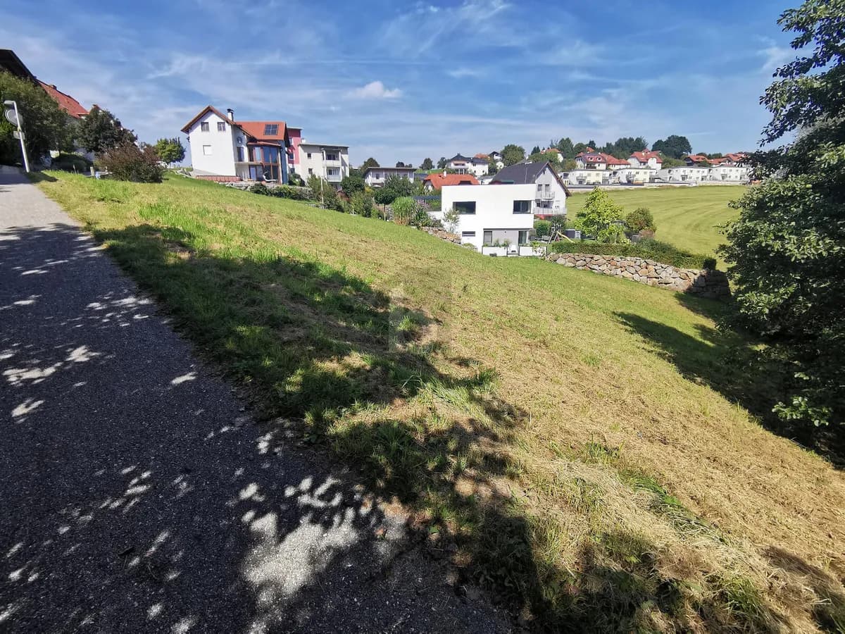 Grundstück kaufen in Amstetten – 1 489 m², € 125.000 – Bild 3 von 4