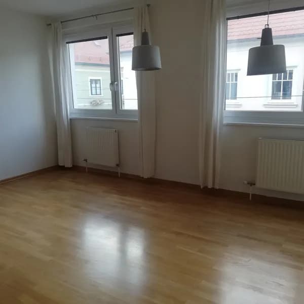 3-Zimmer-Wohnung kaufen in Wiener Neustadt – 91 m², € 199.000 – Bild 6 von 13