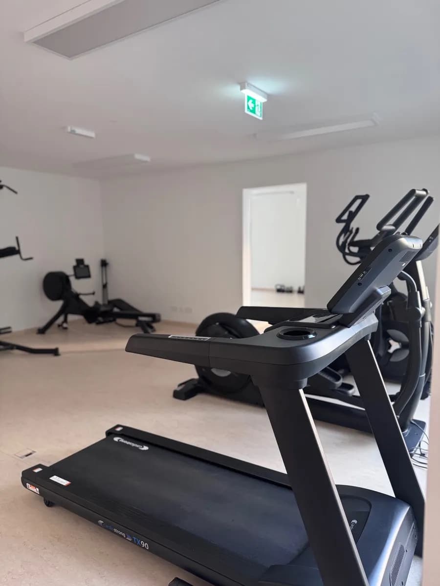 2-Zimmer-Wohnung mieten in Wien – 46 m², € 2.000 – Bild 24 von 39