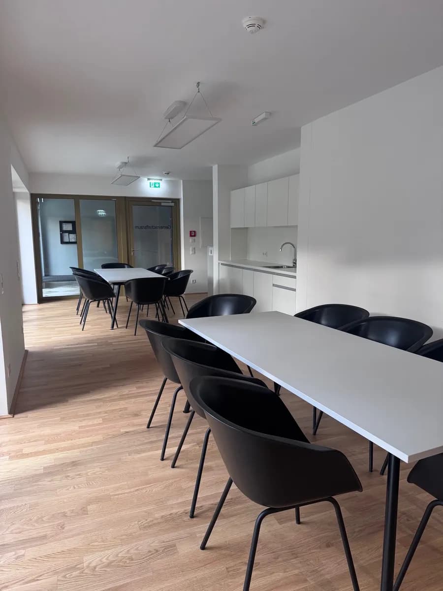 2-Zimmer-Wohnung mieten in Wien – 46 m², € 2.000 – Bild 35 von 39