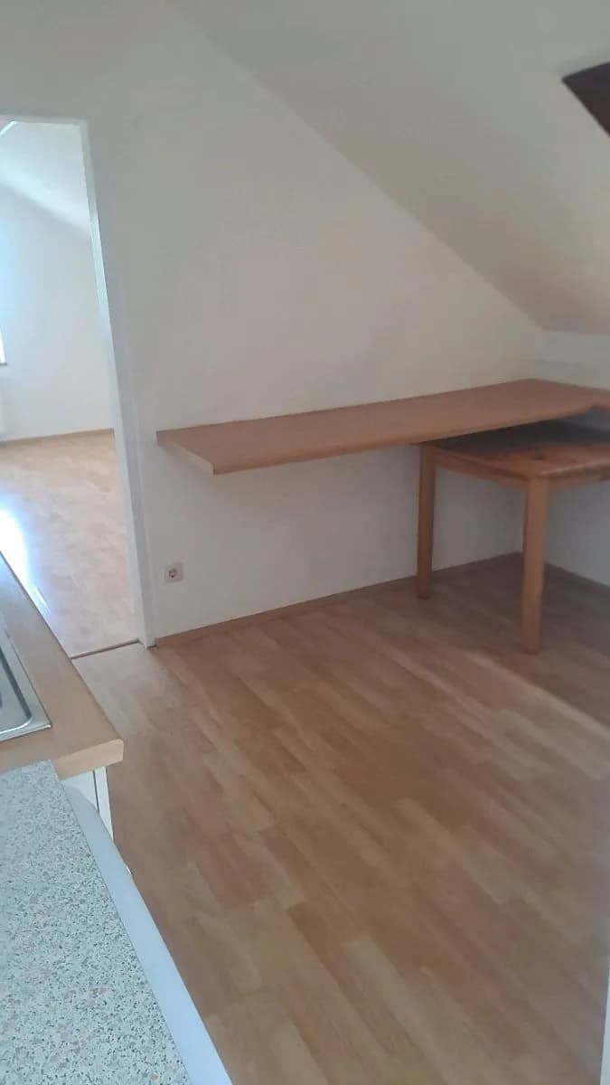 1-Zimmer-Wohnung mieten in Klagenfurt – 25 m², € 650 – Bild 4 von 10