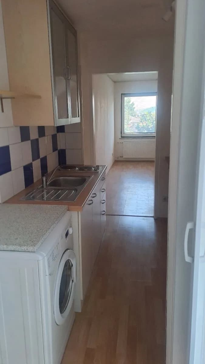 1-Zimmer-Wohnung mieten in Klagenfurt – 25 m², € 650 – Bild 7 von 10