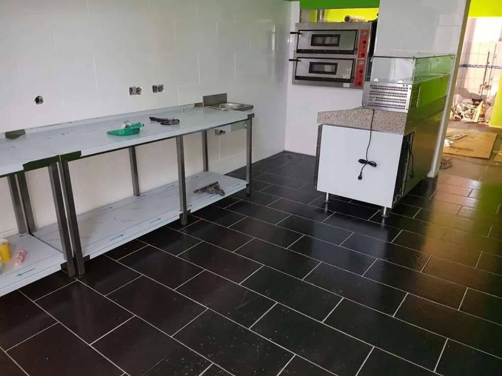 5-Zimmer-Gewerbeimmobilie mieten in Wien – 84 m², € 2.000 – Bild 9 von 10