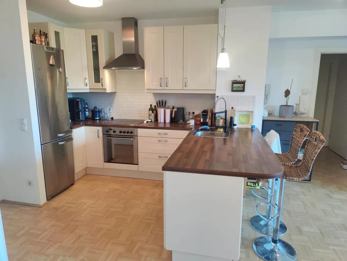 2-Zimmer-Wohnung mieten in Linz – 80 m², € 995 – Bild 1 von 9