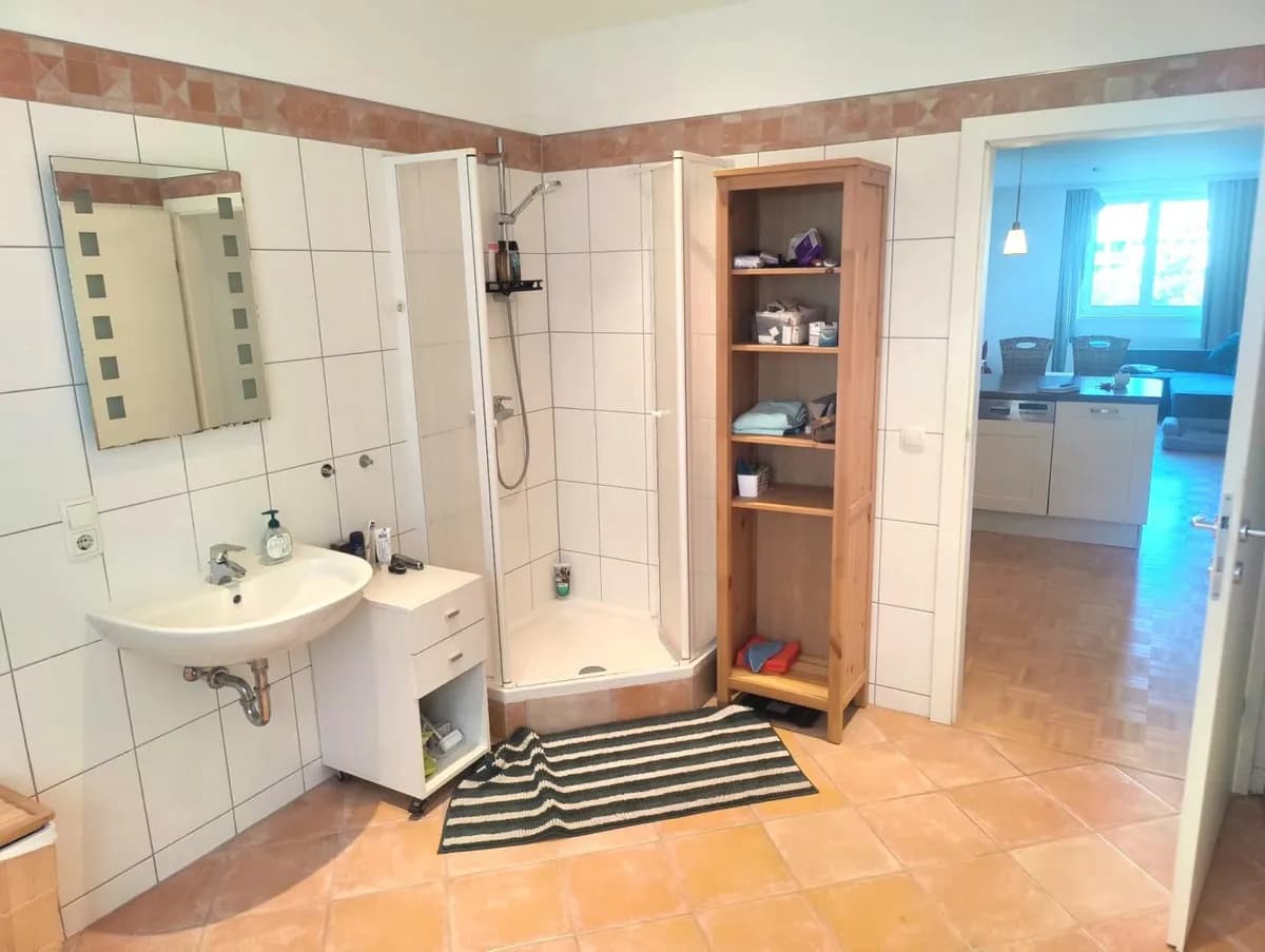 2-Zimmer-Wohnung mieten in Linz – 80 m², € 995 – Bild 5 von 9