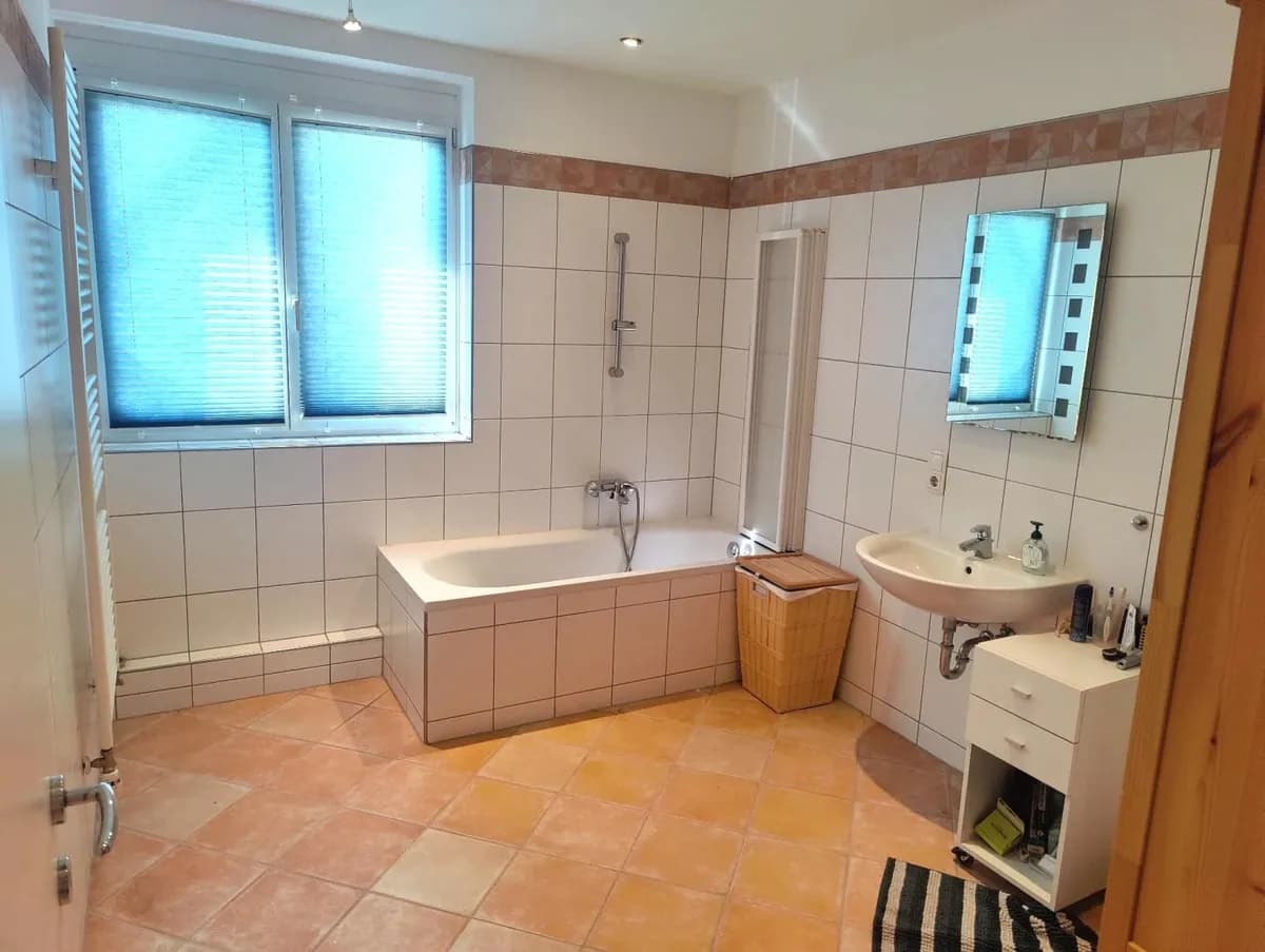 2-Zimmer-Wohnung mieten in Linz – 80 m², € 995 – Bild 7 von 9