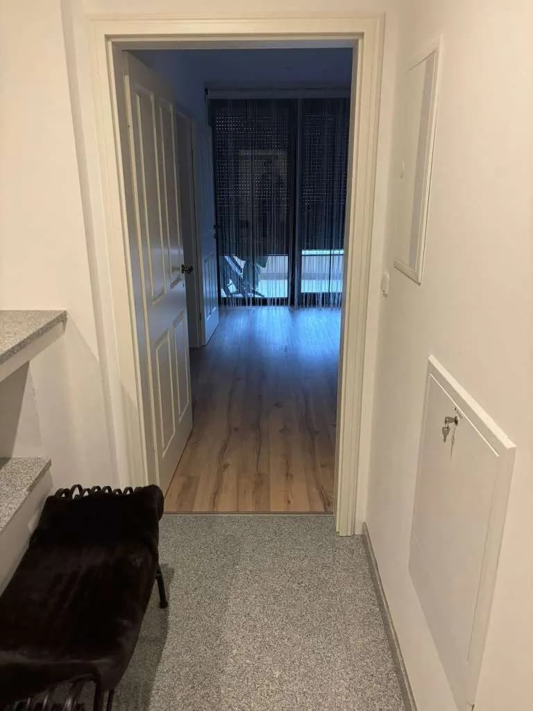 2-Zimmer-Wohnung mieten in Baden – 60 m², € 950 – Bild 21 von 22