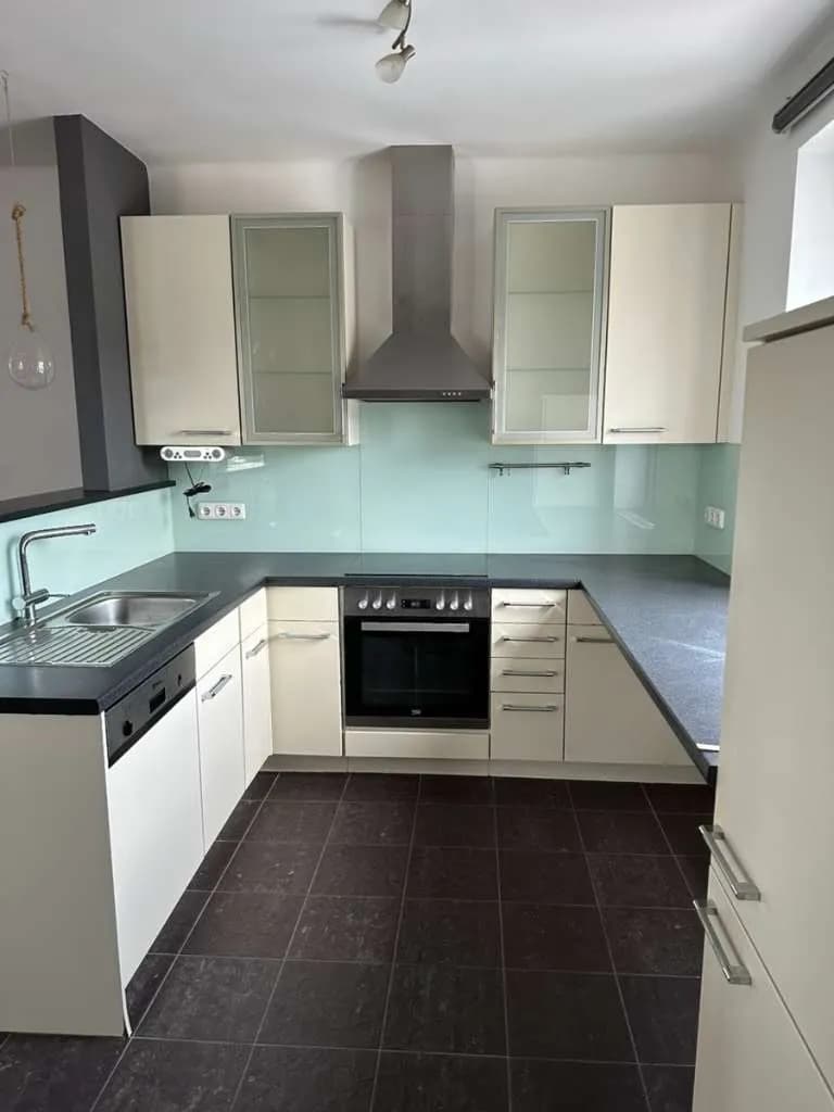 3-Zimmer-Wohnung mieten in Perg – 73 m², € 760