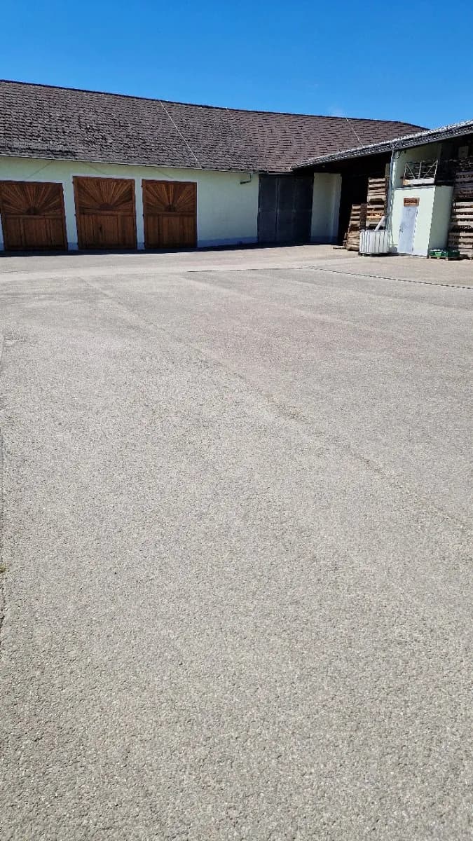 Gewerbeimmobilie mieten in Vöcklabruck – 150 m², € 1.000 – Bild 3 von 3