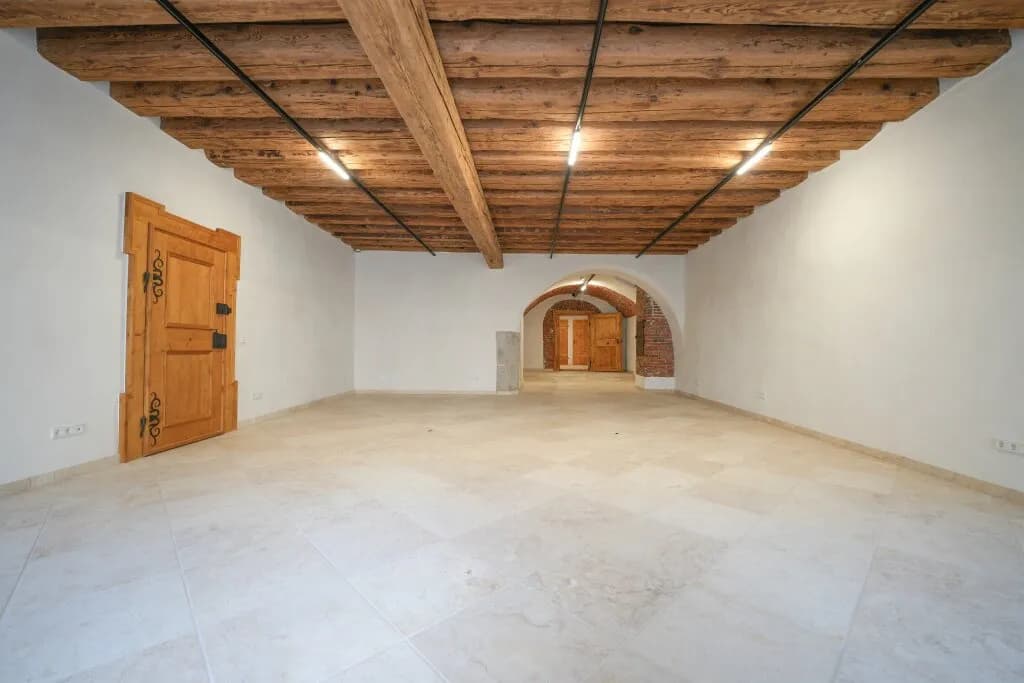 2-Zimmer-Gewerbeimmobilie mieten in Wels – 108 m², € 1.537 – Bild 13 von 20