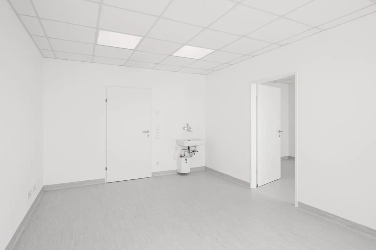 Gewerbeimmobilie mieten in Wien – 178 m², € 16 – Bild 2 von 4