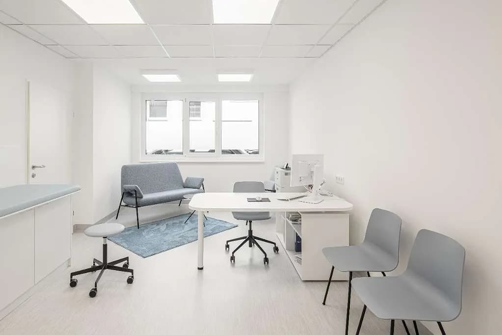 Gewerbeimmobilie mieten in Wien – 291 m², € 18
