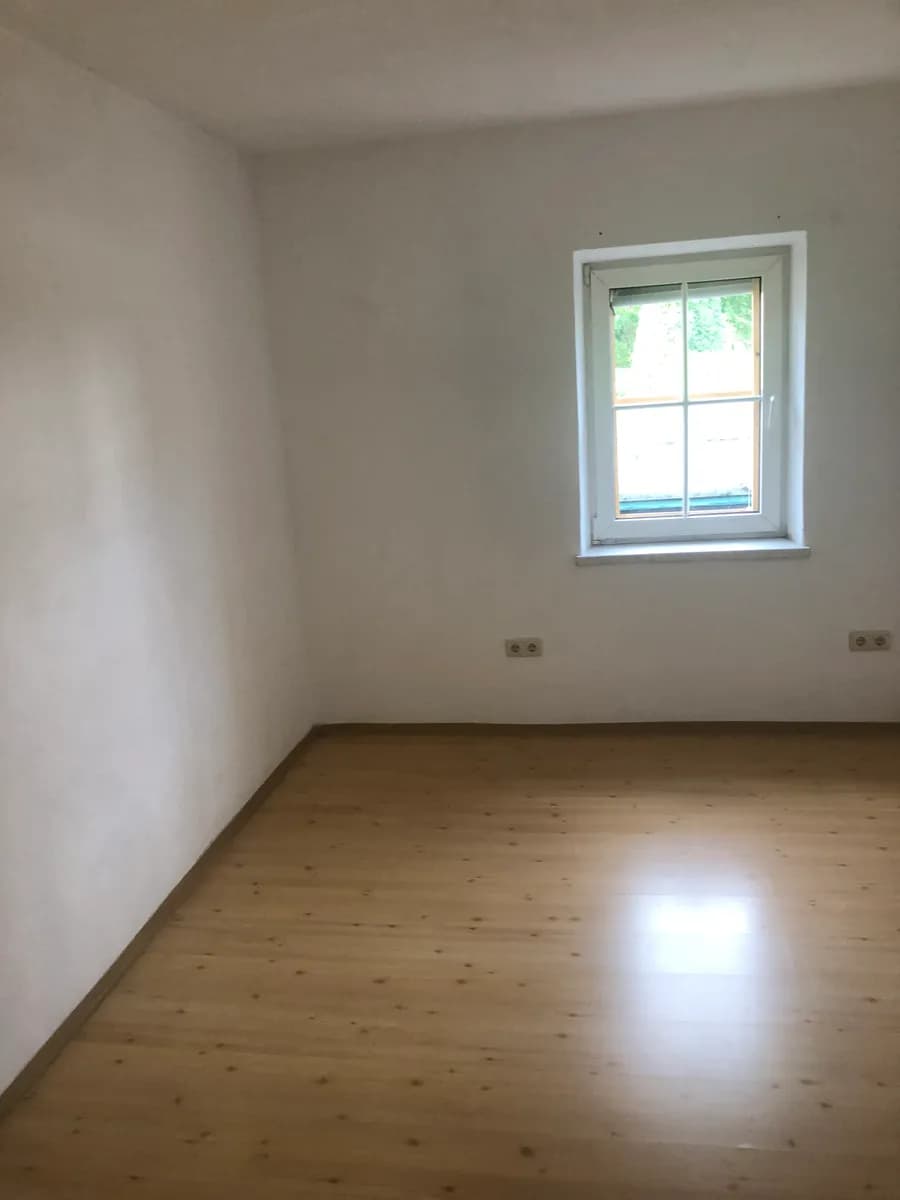 2-Zimmer-Wohnung mieten in Salzburg Stadt – 35 m², € 799 – Bild 2 von 8